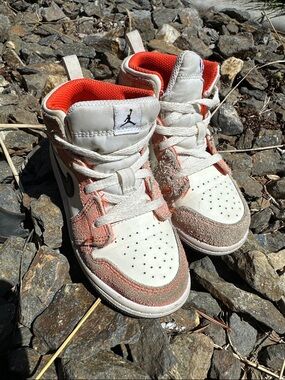 Jordan Kids Mid-Top Sneakers in White and Orange